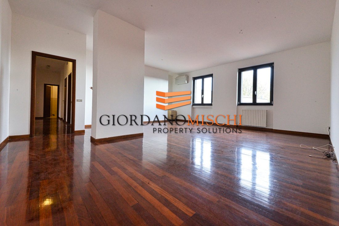 Apartment in Historic Center, Monza, Lombardy 1 - 18062879