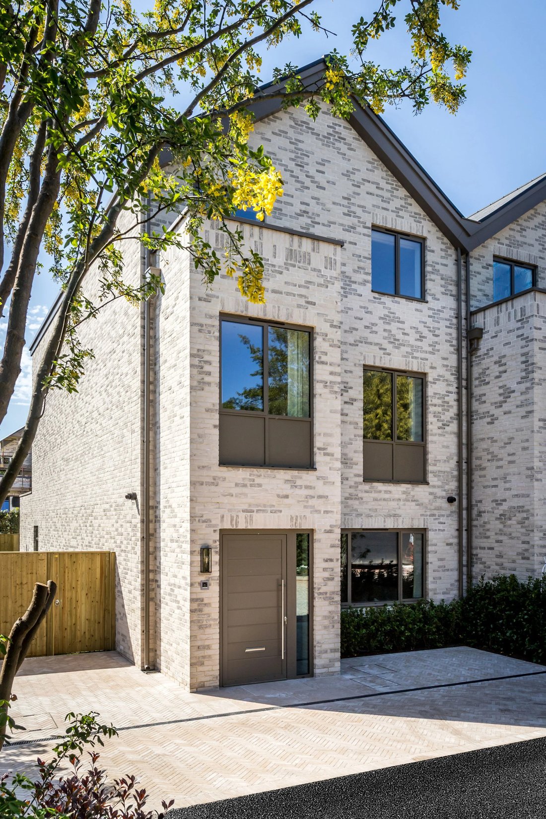 House in Coombe, Royal Borough of Kingston upon Thames, England 3 - 18062781