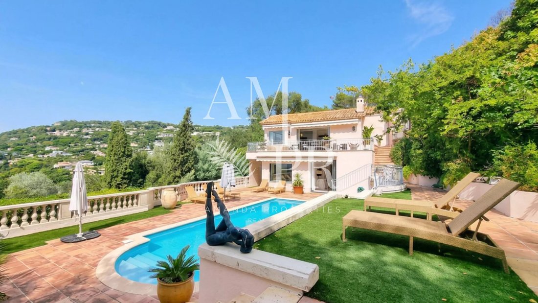 Villa in Cannes, Provence-Alpes-Côte d'Azur, France 1 - 10877251