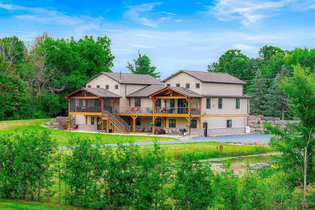 Farm Ranch in Lansdowne, Ontario, Canada 2 - 18061730