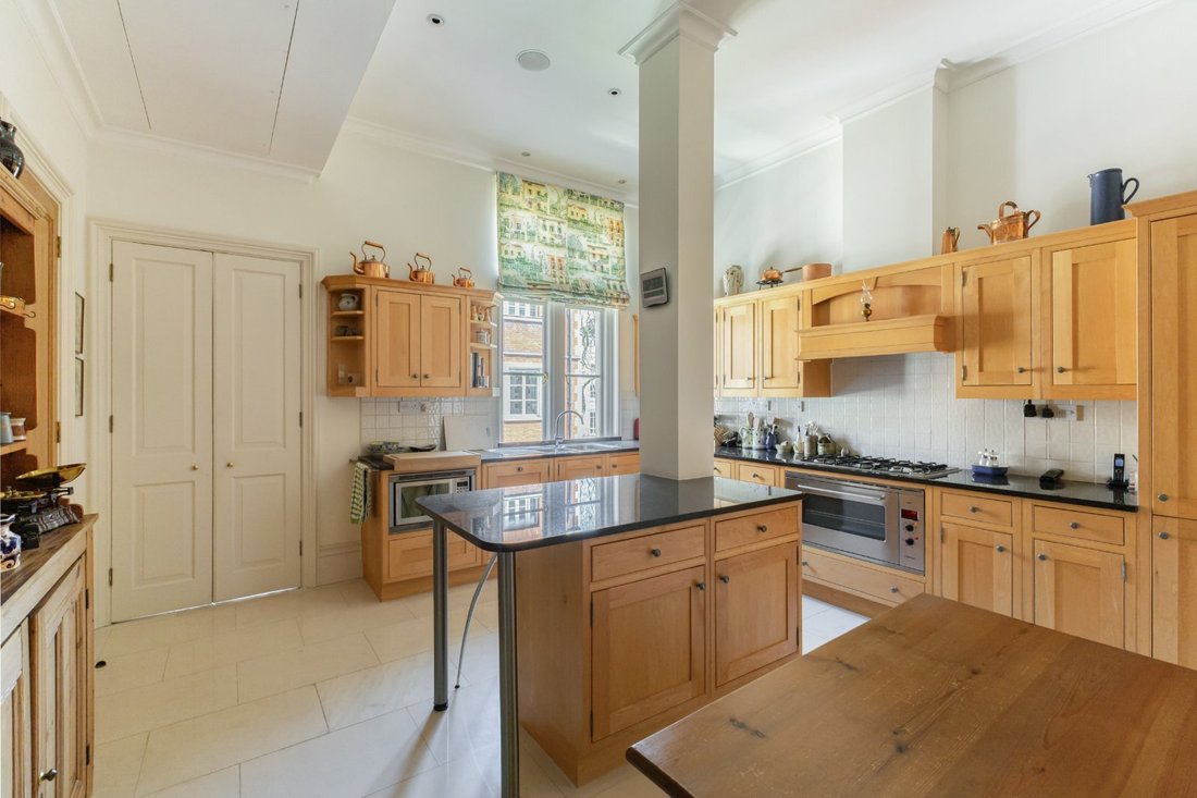 Apartment in South Kensington, Kensington And Chelsea, England 4 - 18063042