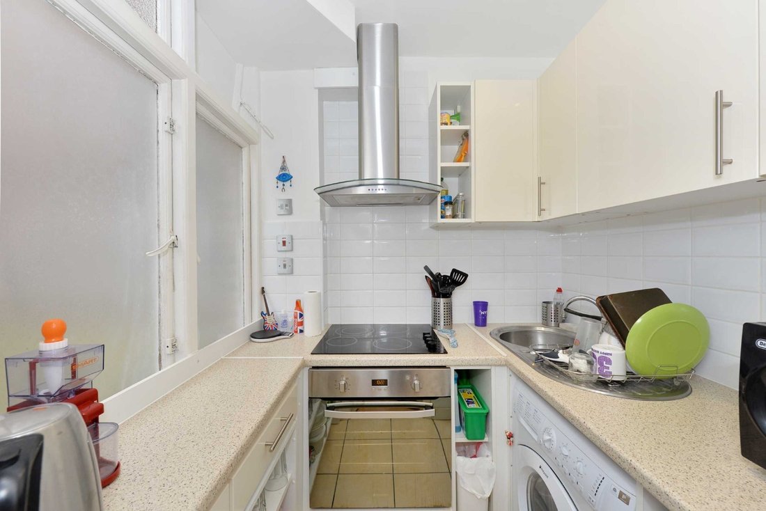 Apartment in St John's Wood, Westminster, England 4 - 18062663