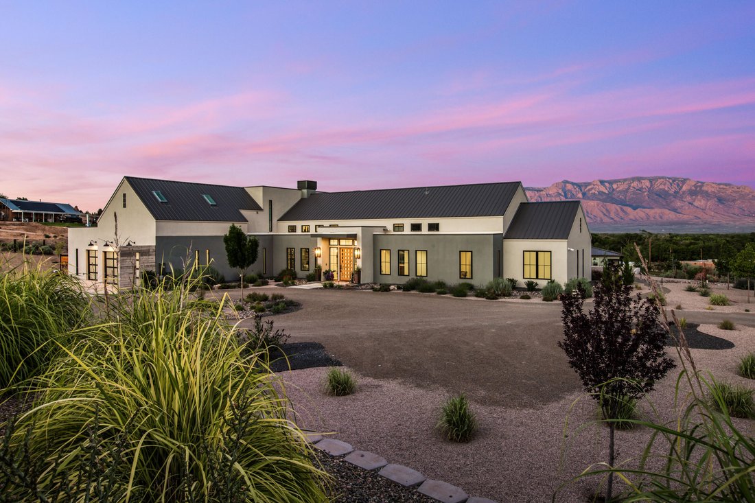 House in Corrales, New Mexico, United States 1 - 18061675
