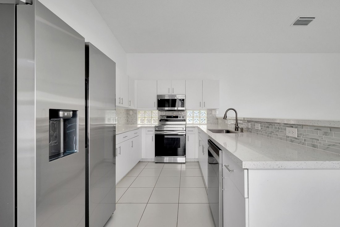 House in Miami, Florida, United States 1 - 18064206