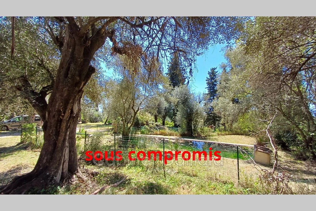Villa in Cabris, Provence-Alpes-Côte d'Azur, France 2 - 17842070