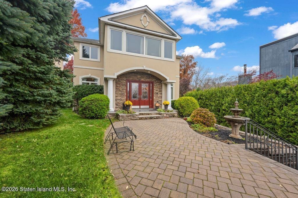 House in New York, New York, United States 2 - 18063368
