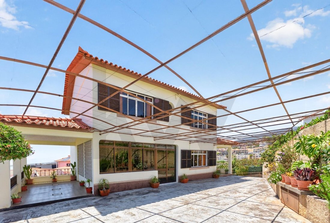 House in Santa Maria Maior, Madeira, Portugal 1 - 18063347