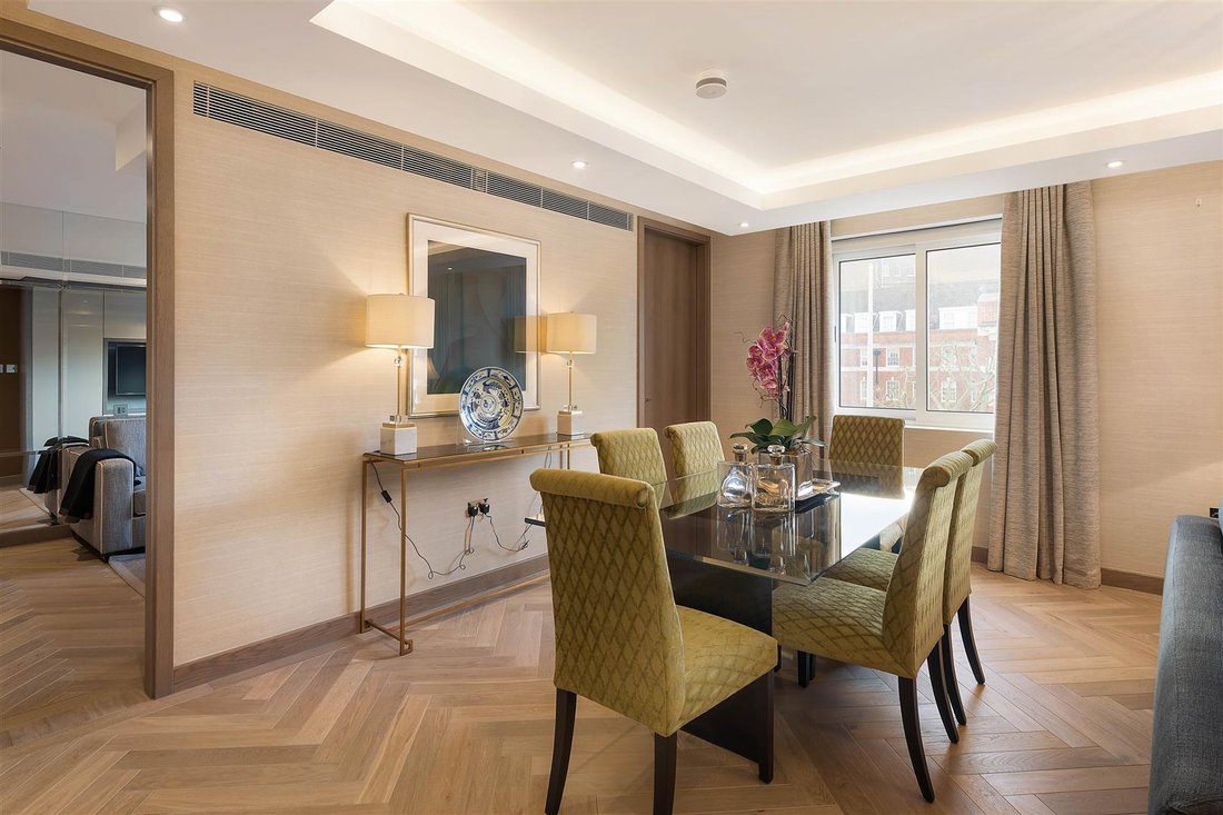 Apartment in Knightsbridge, Kensington And Chelsea, England 3 - 18062979