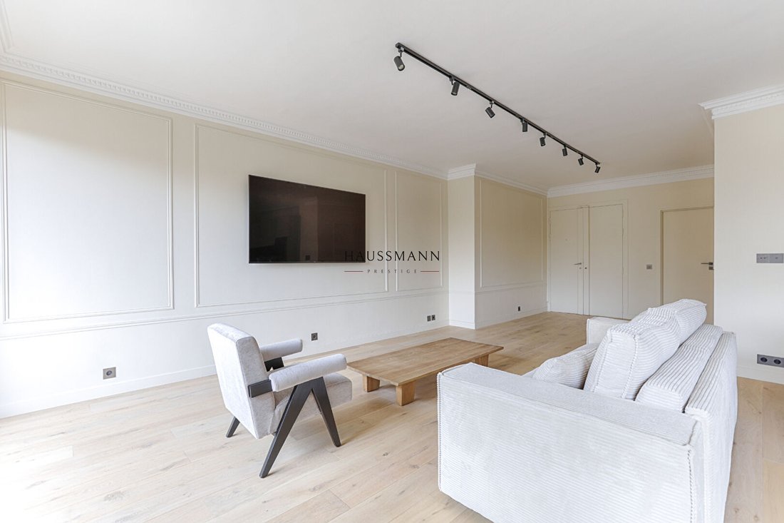 Apartment in Bois de Boulogne, Paris 16e Arrondissement, Paris 4 - 18064952