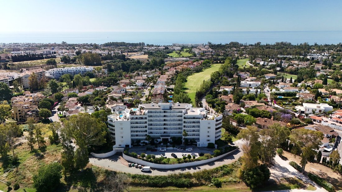 Apartment in Guadalmina Alta, San Pedro de Alcantara, Spain 4 - 16667385