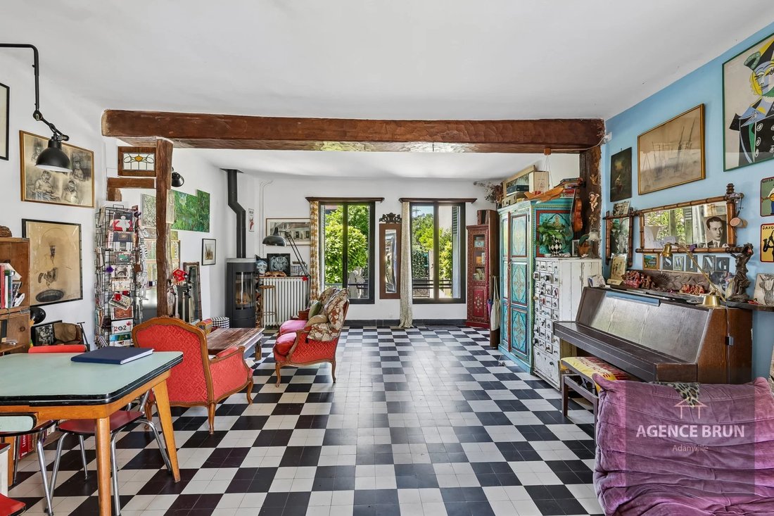 House in Villejuif, Ile-de-France, France 1 - 18064640