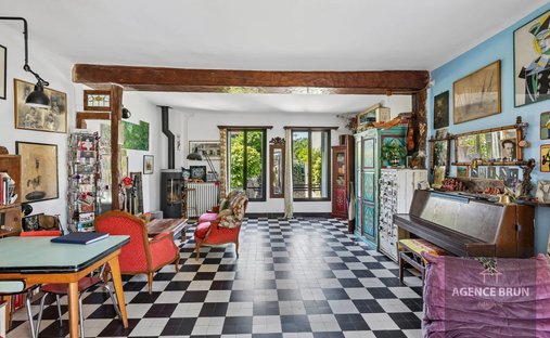 House in Villejuif, Ile-de-France, France 1