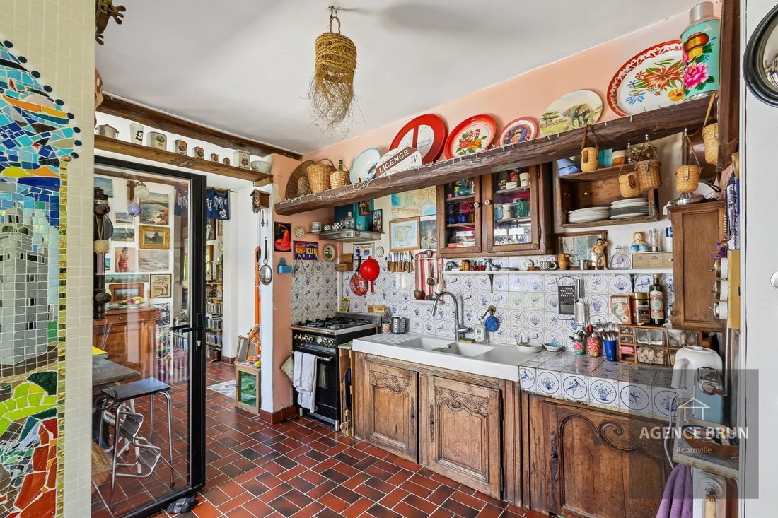 House in Villejuif, Ile-de-France, France 3 - 18064640