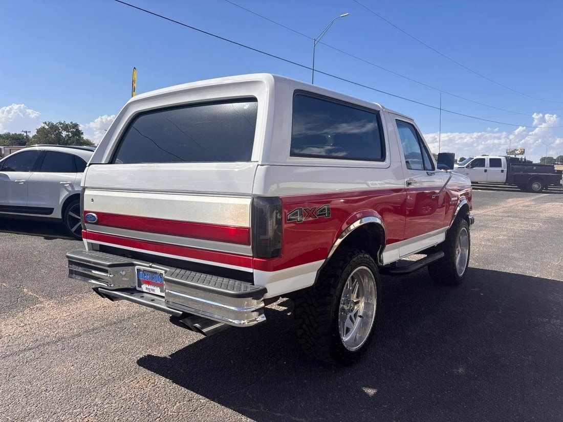 Suv in Wolfforth, TX, United States 5 - 17970871