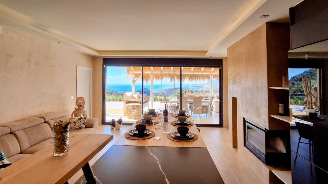 Villa in Marbella, Andalusia, Spain 2 - 18061256