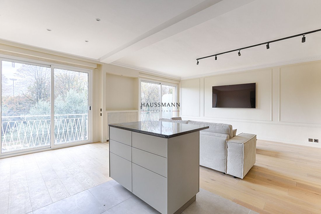Apartment in Bois de Boulogne, Paris 16e Arrondissement, Paris 3 - 18064952