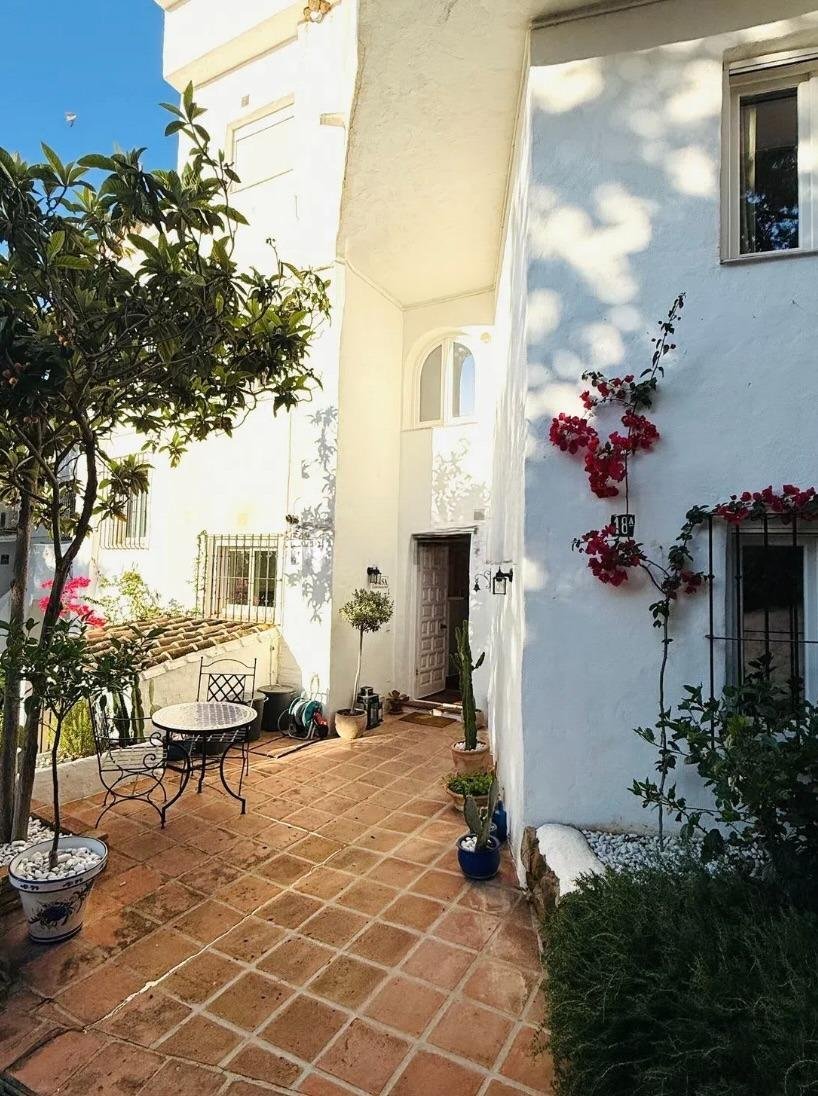 House in Marbella, Andalusia, Spain 4 - 18061249
