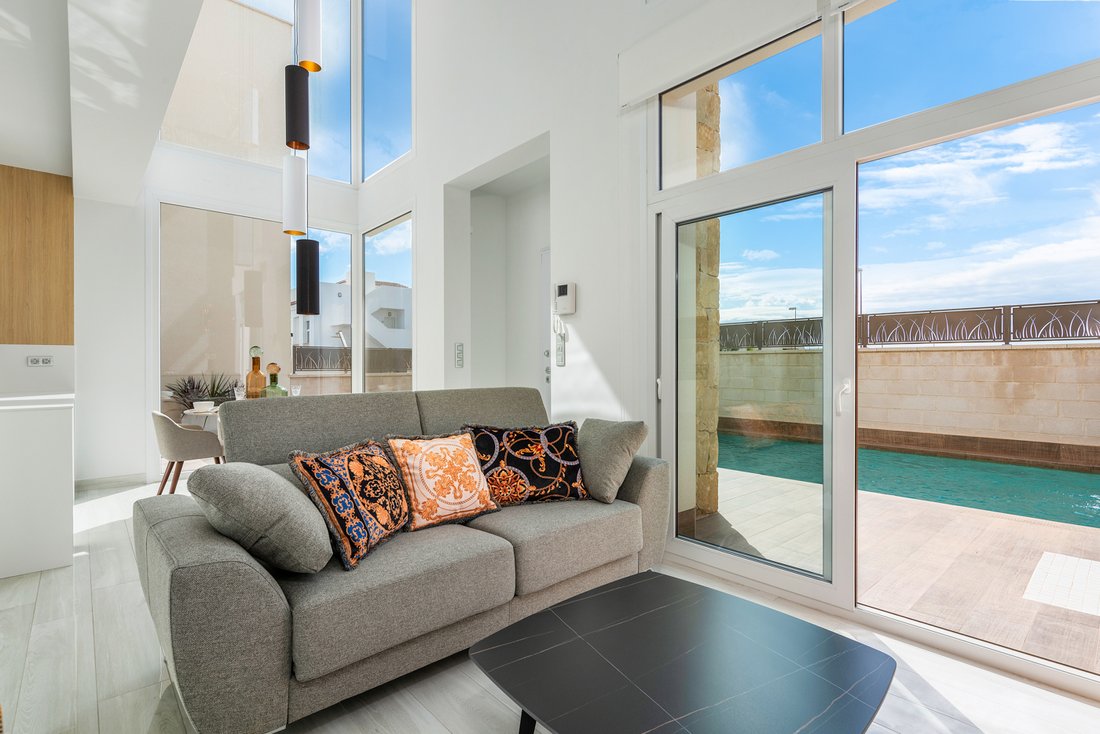 Villa in Los Montesinos, Valencian Community, Spain 5 - 18064642