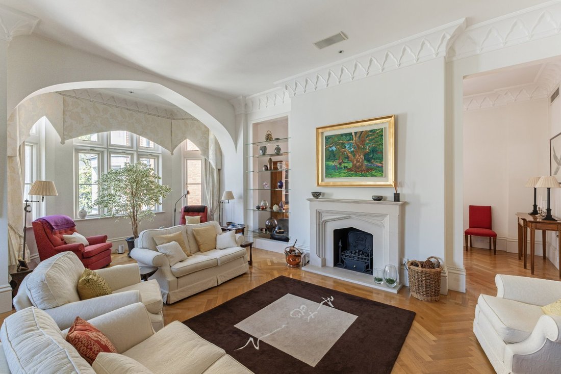 Apartment in South Kensington, Kensington And Chelsea, England 2 - 18063042