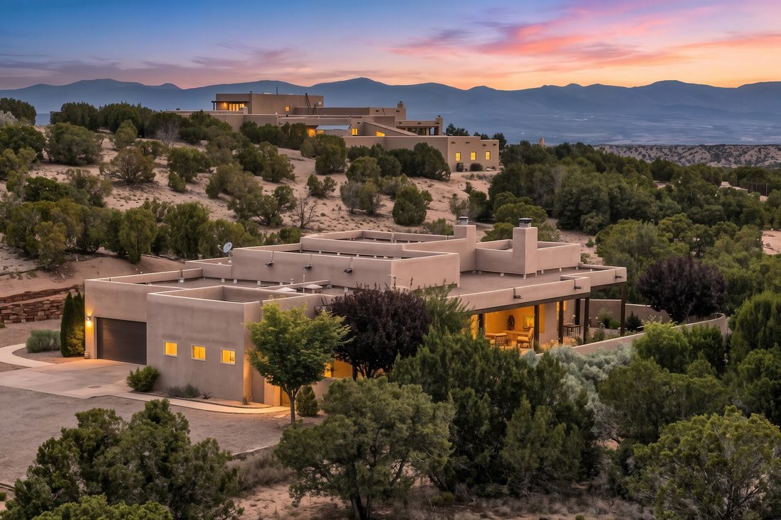 House in Santa Fe, New Mexico, United States 1 - 18065029