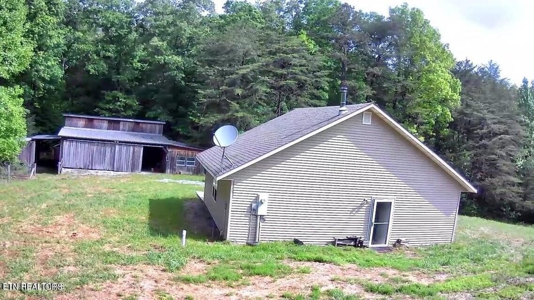 House in Tellico Plains, Tennessee, United States 2 - 18063186
