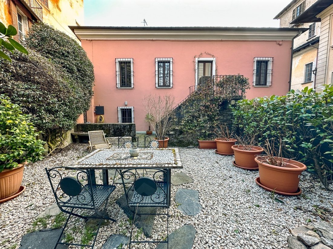 Villa in Cecca-Agagliate, Piedmont, Italy 1 - 18062541