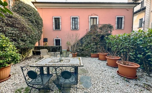 Villa in Cecca-Agagliate, Piedmont, Italy 1