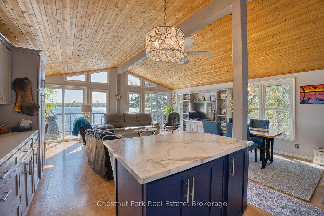 House in Miller Lake, Ontario, Canada 3 - 18061177