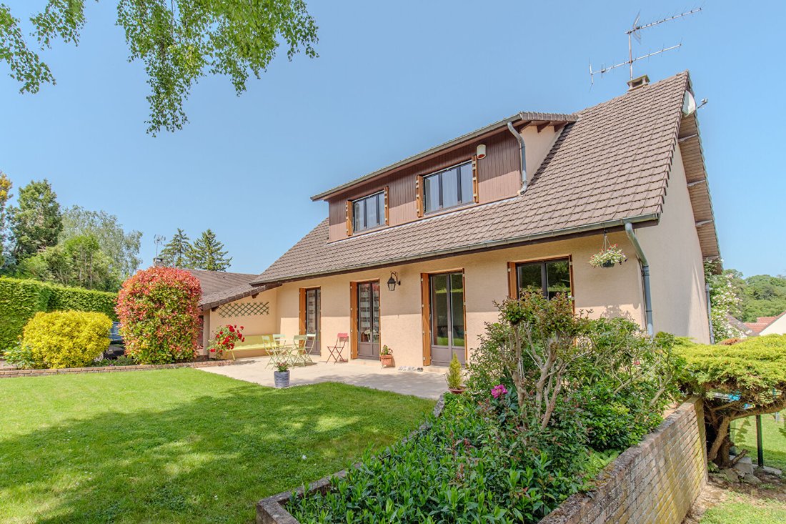 Villa in Oinville-sur-Montcient, Ile-de-France, France 1 - 18061493