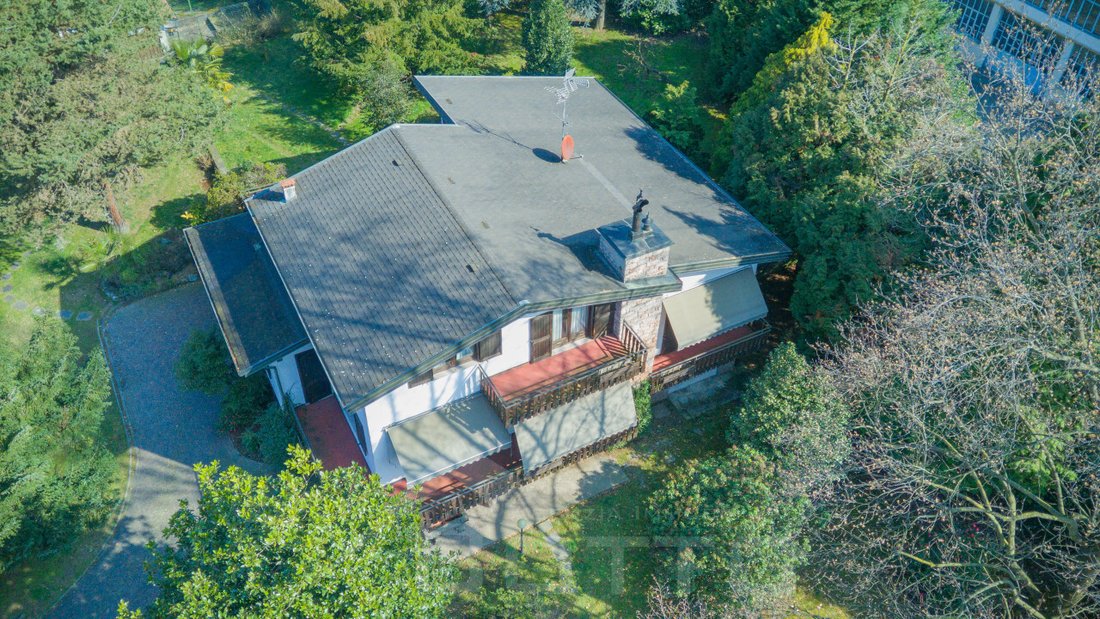 Villa in Cecca-Agagliate, Piedmont, Italy 2 - 18062644