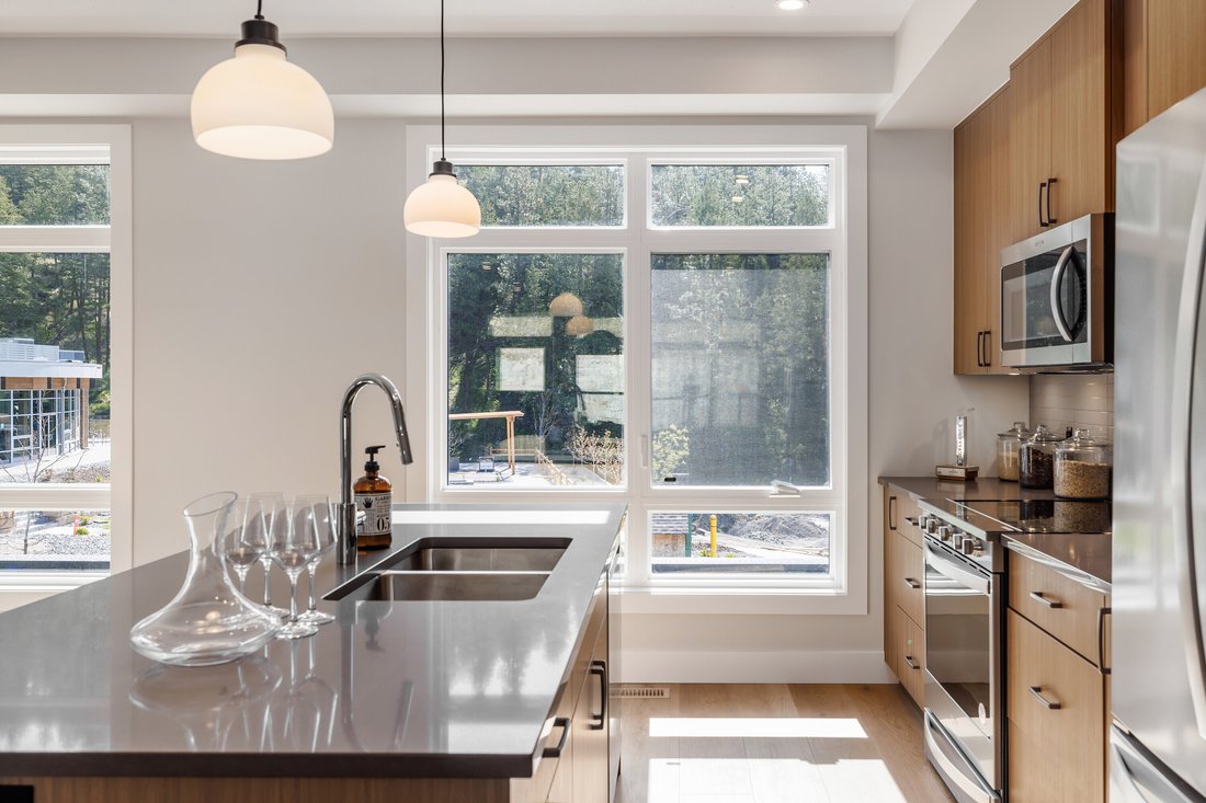 Townhouse in Kelowna, British Columbia, Canada 5 - 18061734