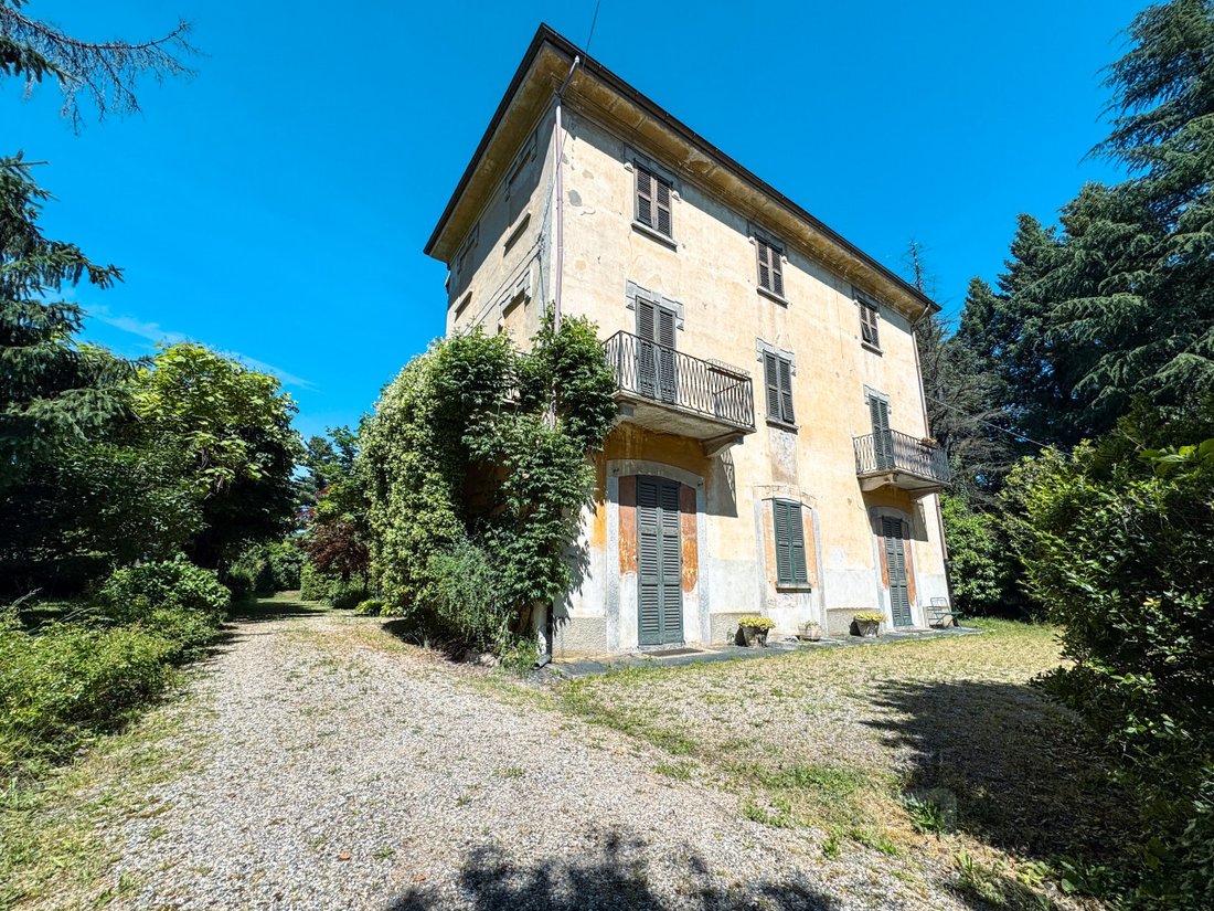Villa in Cecca-Agagliate, Piedmont, Italy 1 - 18064866