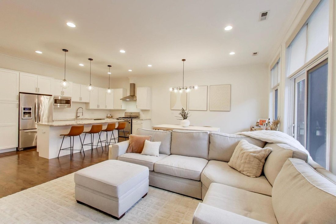 Condo in Chicago, Illinois, United States 2 - 18061194