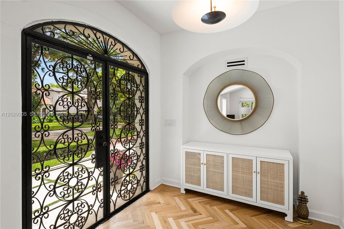 Casa en Coral Gables, Florida, Estados Unidos 5 - 18062771
