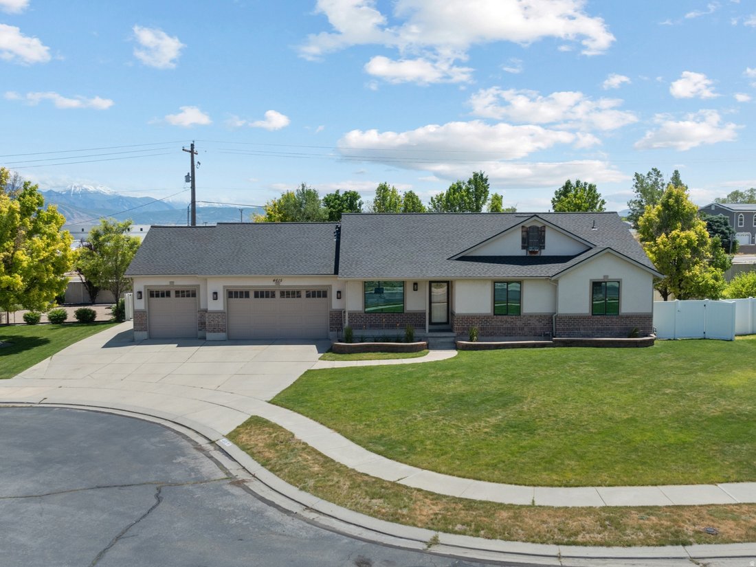 House in West Jordan, Utah, United States 4 - 18062661