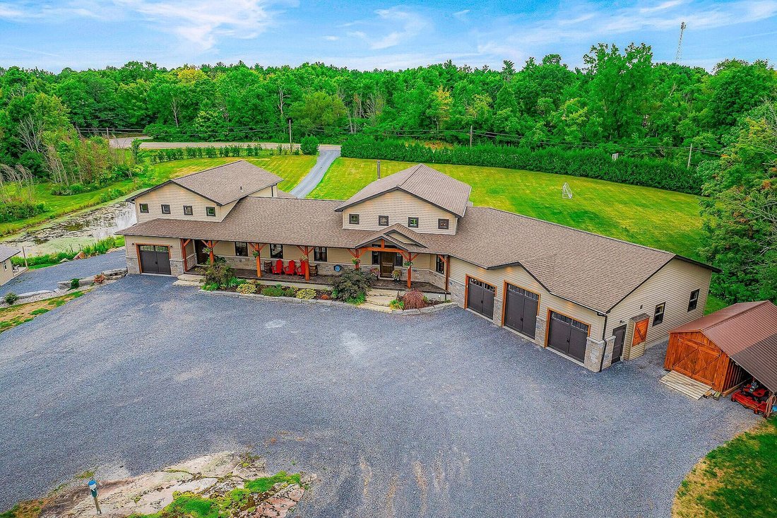 Farm Ranch in Lansdowne, Ontario, Canada 1 - 18061730