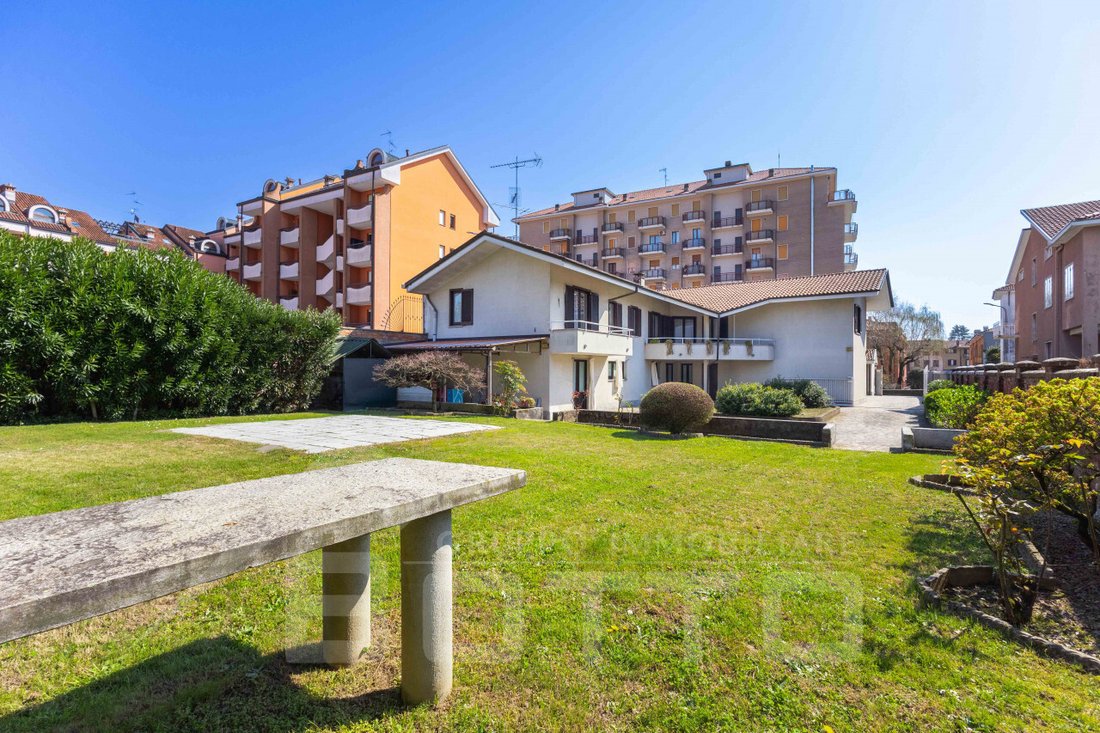 Villa in Cecca-Agagliate, Piedmont, Italy 3 - 18064770