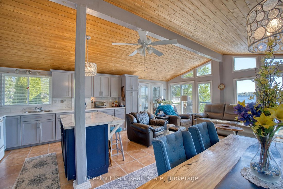 House in Miller Lake, Ontario, Canada 4 - 18061177