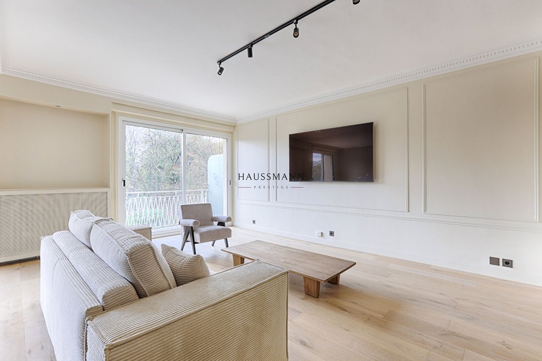 Apartment in Bois de Boulogne, Paris 16e Arrondissement, Paris 2 - 18064952