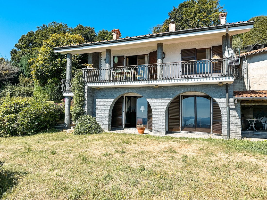 Villa in Cecca-Agagliate, Piedmont, Italy 3 - 18064026