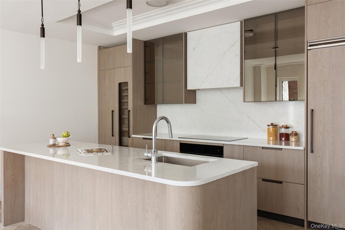 Condo in New York, New York, United States 1 - 18063872