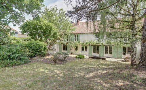 House in Orgeval, Ile-de-France, France 1