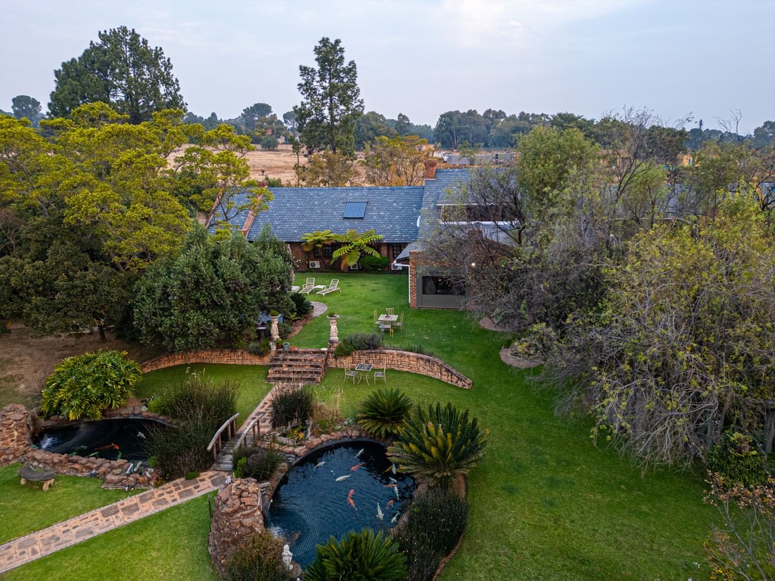 House in Munyaka Waterfall City, Gauteng, South Africa 4 - 18061978