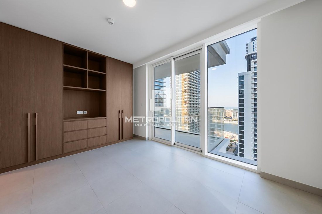 Apartment in Dubai Harbour, Dubai, United Arab Emirates 5 - 18064820