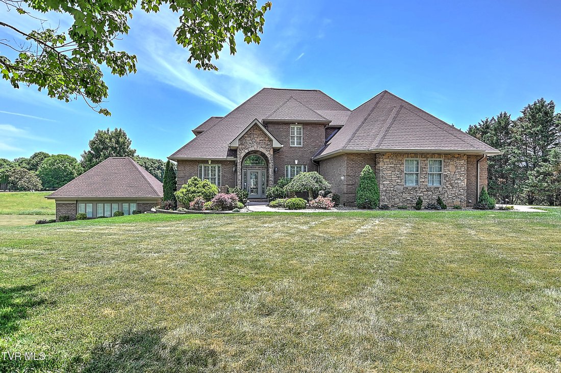 House in Greeneville, Tennessee, United States 2 - 18063657