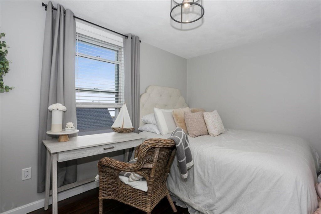 Condo in Winthrop, Massachusetts, United States 3 - 18063801