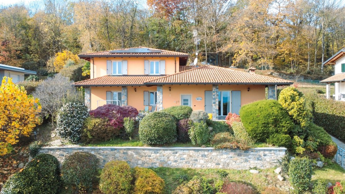 Villa in Cecca-Agagliate, Piedmont, Italy 1 - 18064273