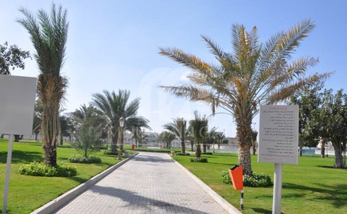 Terreno in Al Darari, Emirato di Sharja, Emirati Arabi Uniti 1
