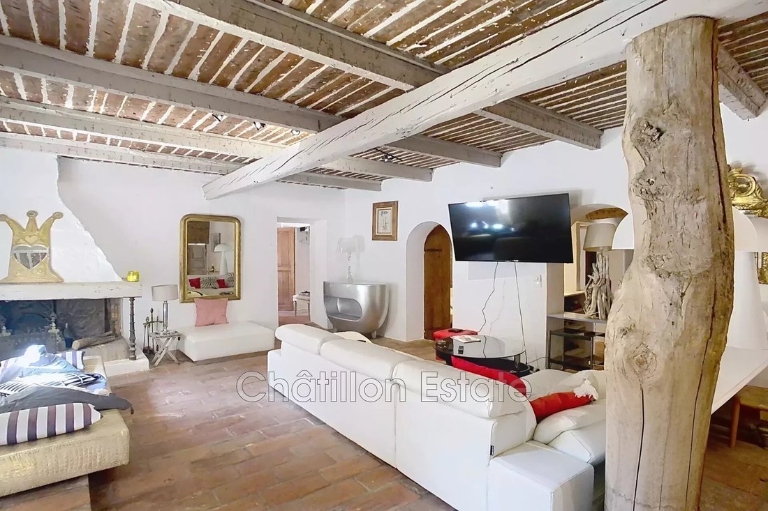 Villa in Cannes, Provence-Alpes-Côte d'Azur, France 2 - 18064414