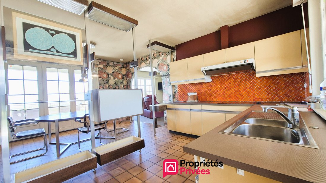 Villa in Gambetta, Boulogne-sur-Mer, France 2 - 18064889